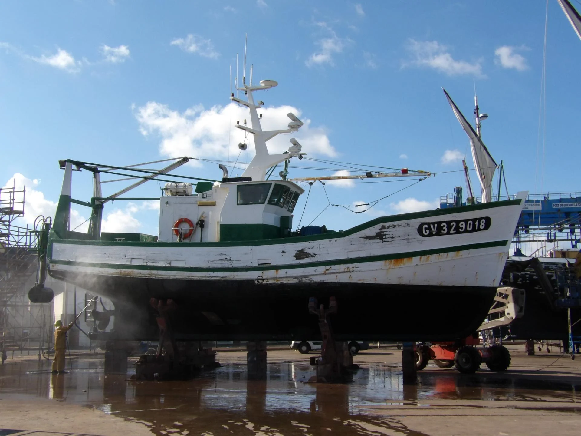 Gv329018 kan ar moor carenage b 03 05 2021